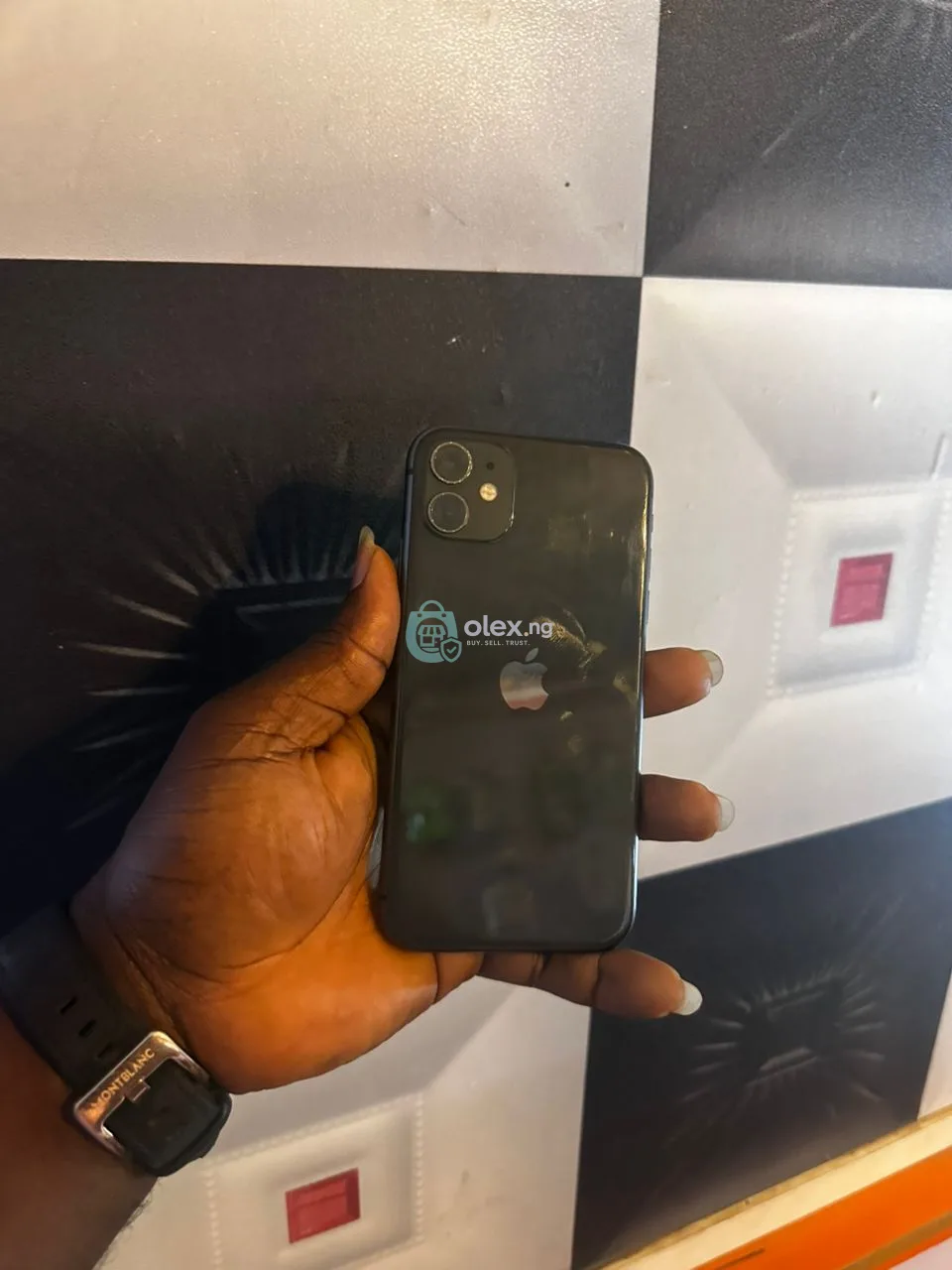 Fresh iPhone 11  Available  Face ID 🆔